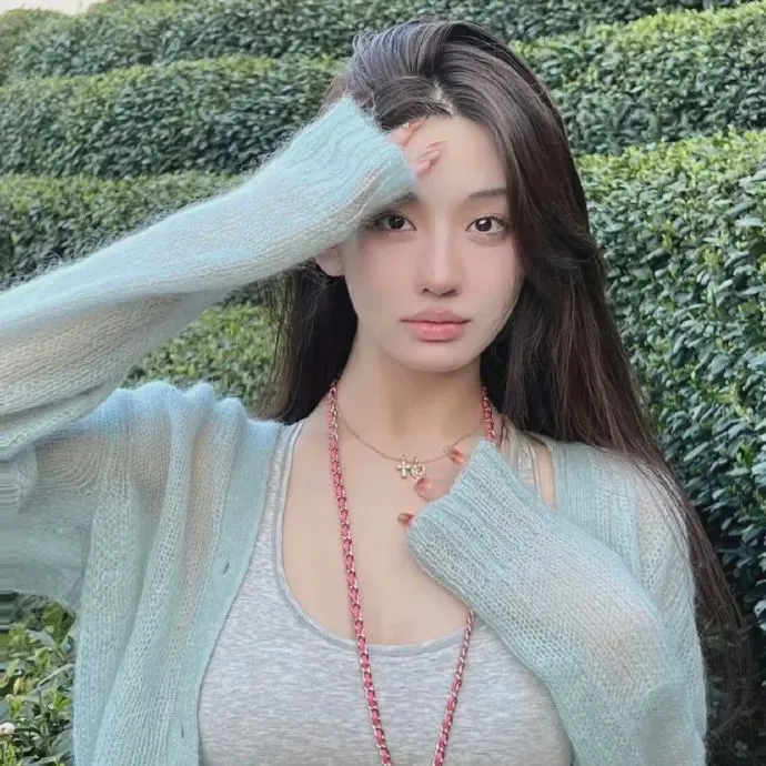 【暗黑复仇】《亲切的金子》李英爱绝美复仇：韩国复仇三部曲终章，天使面孔下的致命蛇蝎杀机