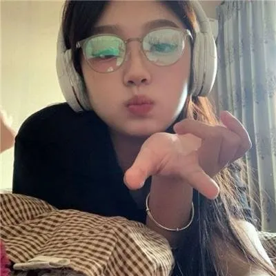 高分古装喜剧《绿豆传》超清在线：男扮女装潜伏寡妇村，金所泫张东润笑料百出