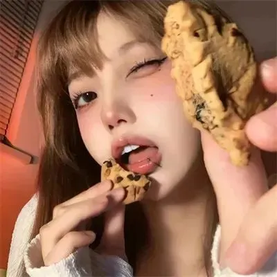 【高分生活剧】《西瓜》小林聪美超清在线：四个不同性格的女人在合租屋里的清凉夏日，豆瓣9.3治愈神作
