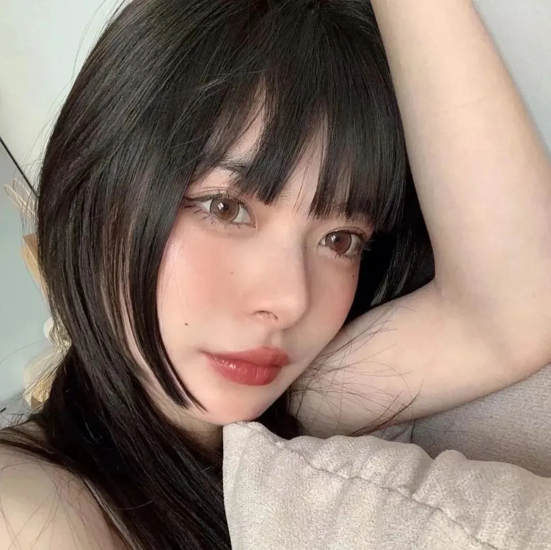 萝莉与太妹的友谊《下妻物语》深田恭子土屋太凤：穿洛丽塔的乖乖女与骑重机车的暴走族爆笑青春
