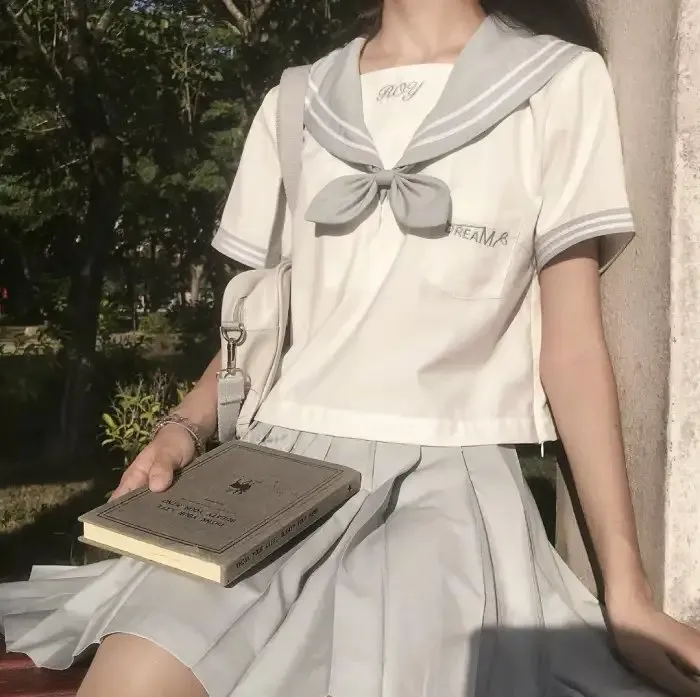 收视奇迹日剧《家政妇三田》松岛菜菜子：面无表情的全能保姆，拯救支离破碎的家庭