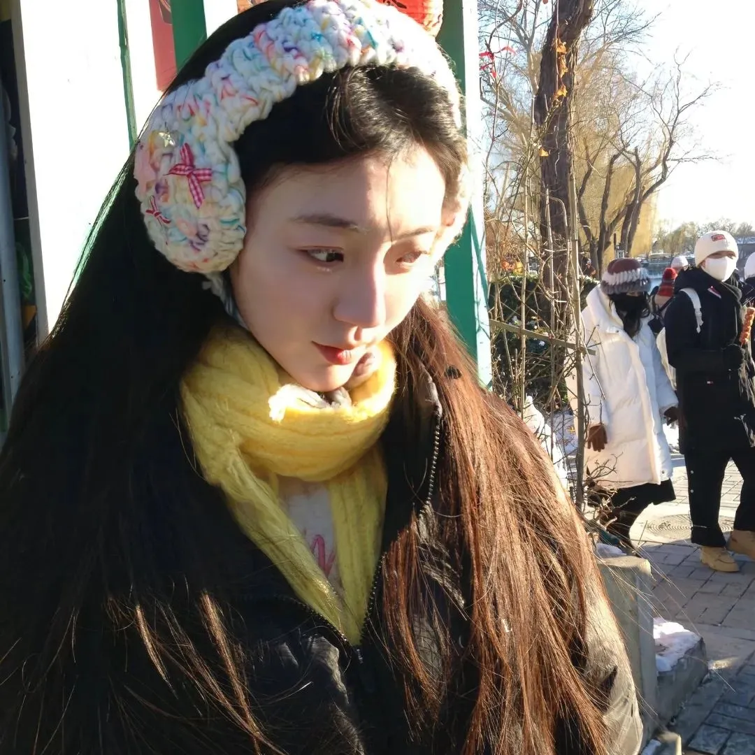 爆笑漫改BL剧《绝对会变成BL的世界VS绝不想变成BL的男人》：拼命躲避主角光环的直男求生记